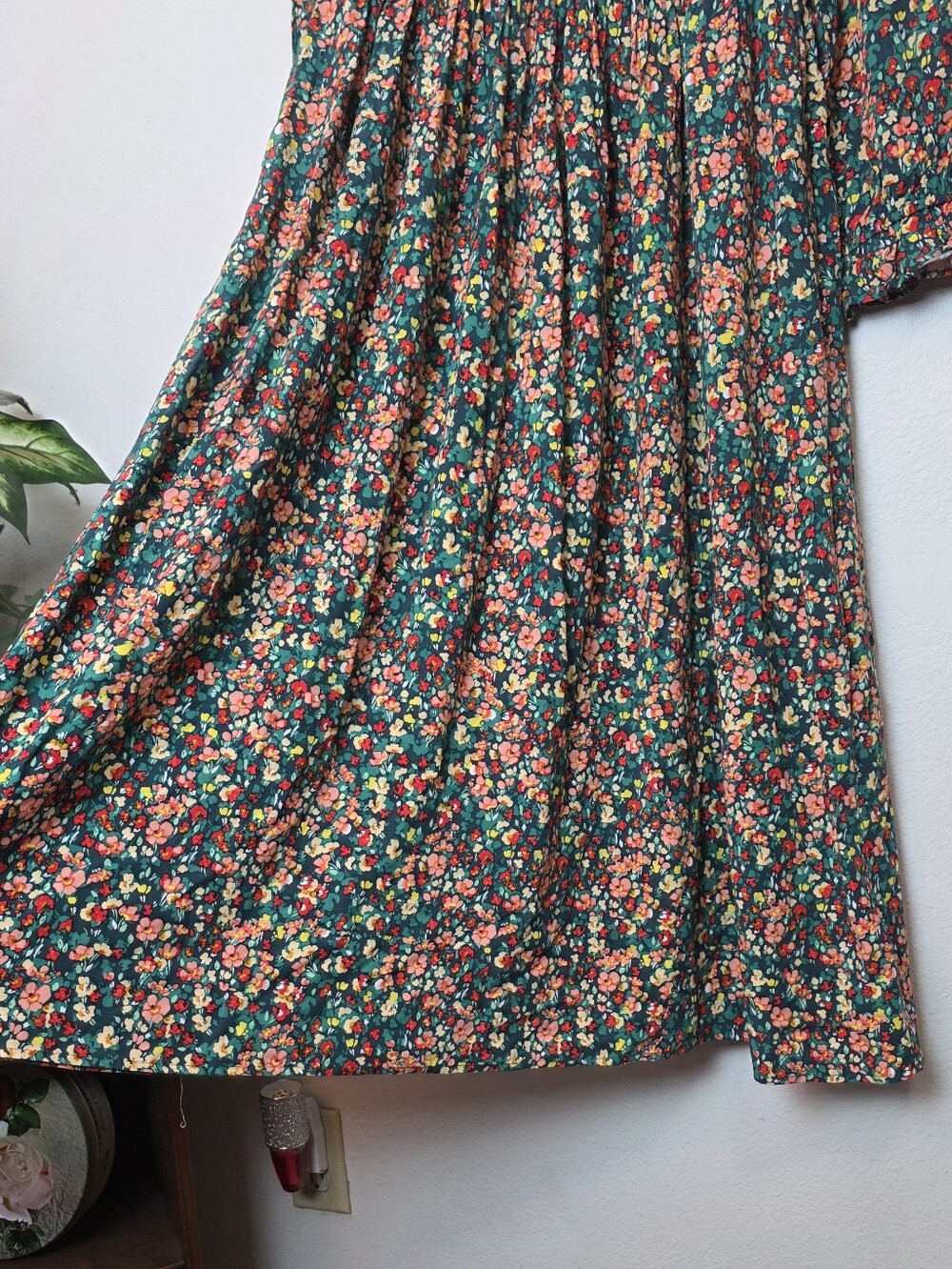 🚨NEW J CREW Green Floral V-Neck Smocked Midi Dress Pockets Wedding Summer Sz M - Picture 8 of 16